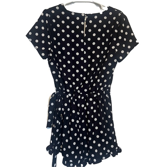 Q+A Los Angeles - black and white polka dot romper Women’s size M - Picture 3 of 7